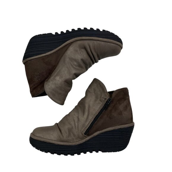 Fly London "Yip" Grey Janeda Ranch Wedge Bootie Women's Size 39/US 8-8.5 - Picture 2 of 11